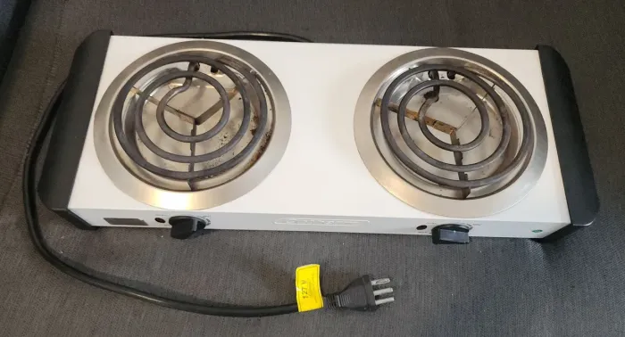 Fogão Elétrico Portátil de Mesa 2 Bocas 2000W Branco 110V