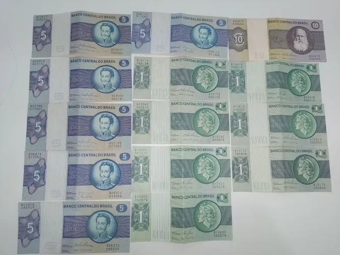 Cédulas de cruzeiro em ótimo estado 