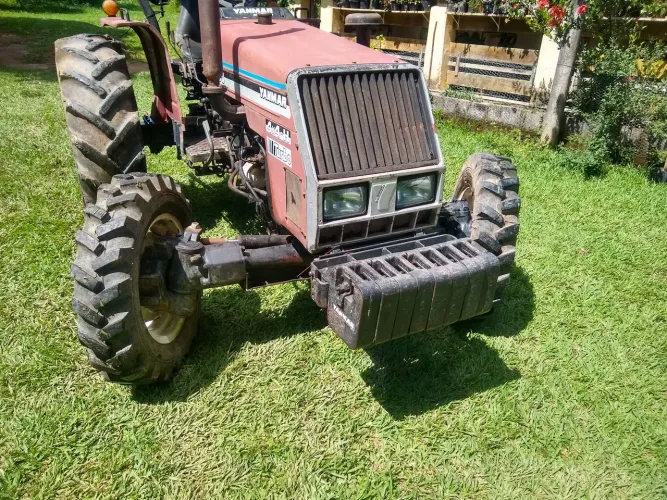 Trator Yanmar 4x4