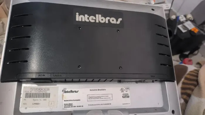 Monitor para computador 15 polegadas Intelbras