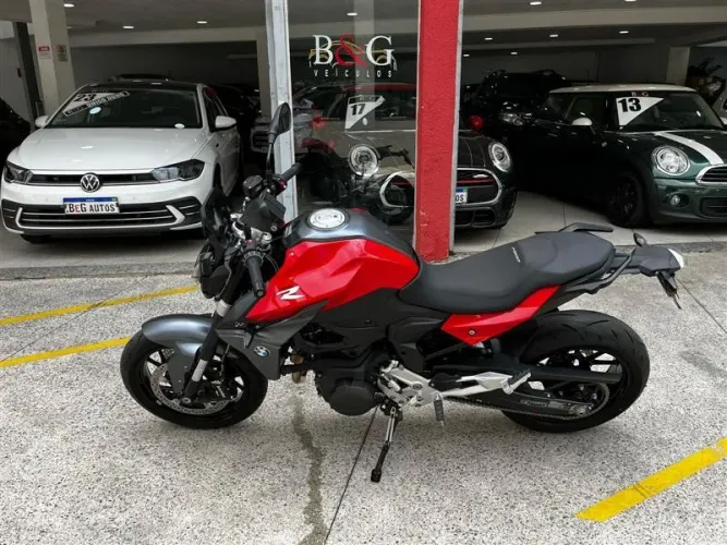 BMW F 900 R SPORT PLUS 