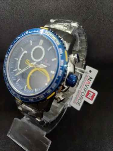 RELÓGIO MASCULINO NAVIFORCE NF9182 - PULSEIRA EM AÇO - PRATA - NOVO