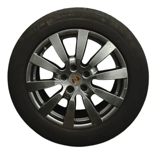 Roda com Pneu Desgastado Porsche Cayenne 3.6 VR6 2015
