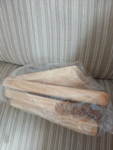 Suporte de madeira pinho para prateleiras escritório