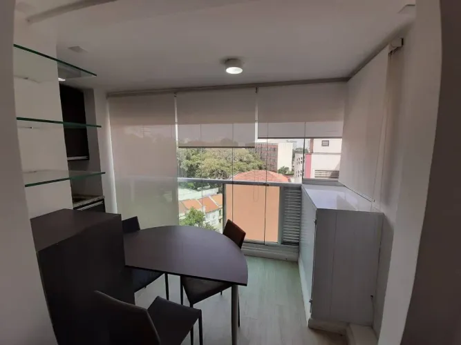 Duplex Cobertura à venda, Fácil acesso à avenida Paulista, Rebouças, Sumaré e Dr Arnaldo. 