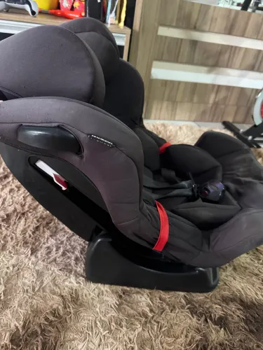 Cadeira para Auto Infanti - Semi Nova, Muito Conservada