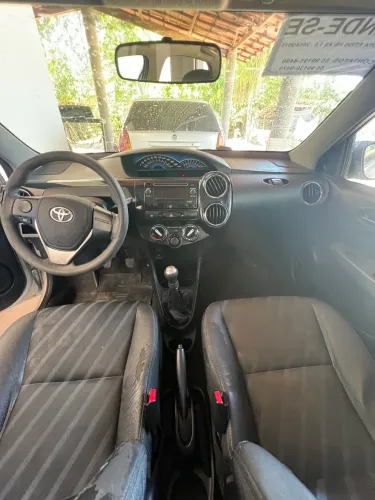 Toyota Etios XS 1.5 Flex 16V 5P Mec. 2015
