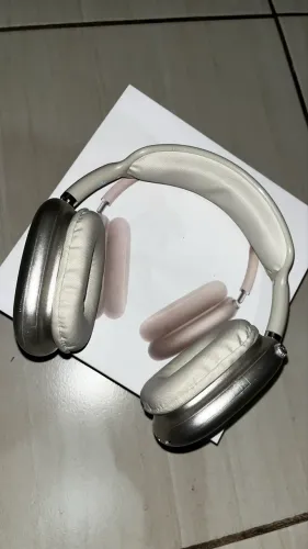 Fone estilo AirPod Max