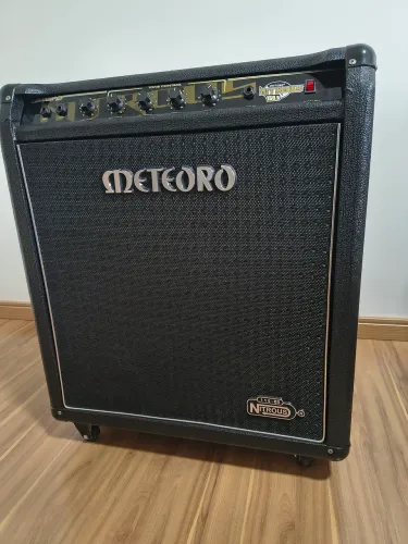 Cubo de baixo Meteoro Nitrous