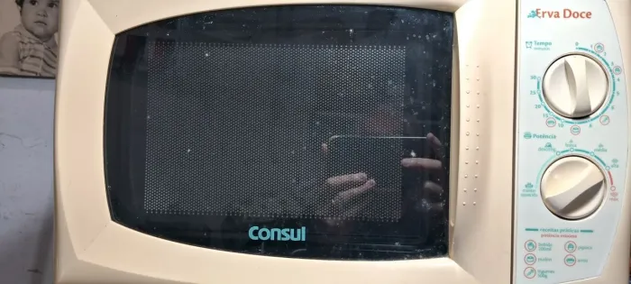 Microondas consul erva doce 18 litros