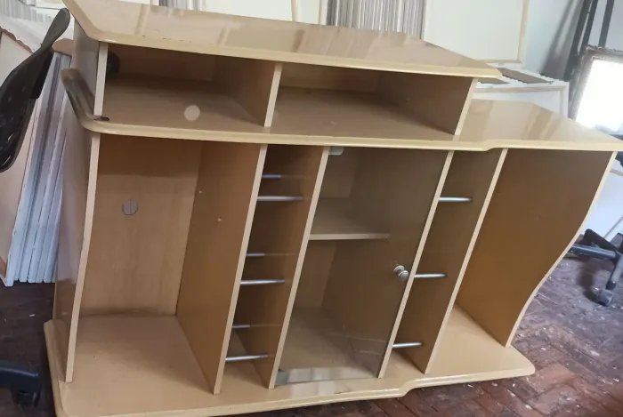 Rack usado em ótimo estado