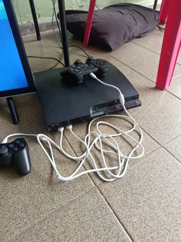 Agora só tem a  tv 32 polegadas 