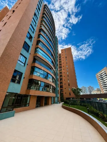 Apartamento à venda no Alphaville I, 3suítes, 135 m², dependência, no Carp Diem