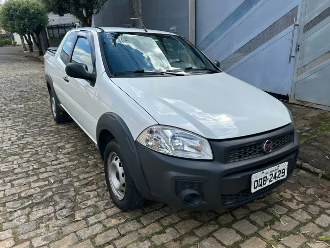 Fiat Strada Working Hard 1.4 Fire Flex 8V CD 2019