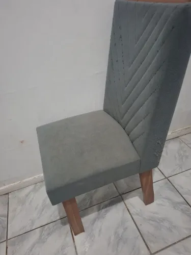 Kit com 4 Cadeira para mesa de jantar com defeito