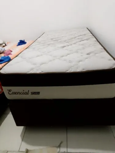 Cama