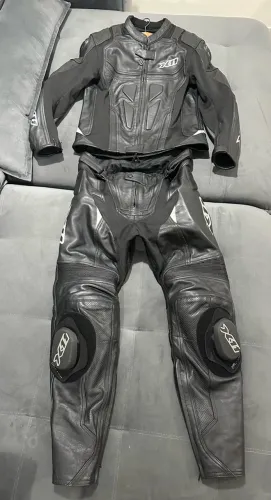 Macacão de Couro X11 Speed 2