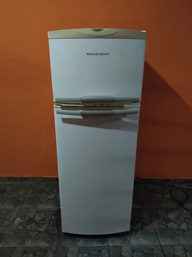 Geladeira Brastemp frost free 220v (Entrego)