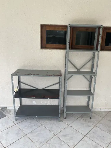 Vendas de Estantes de Aço