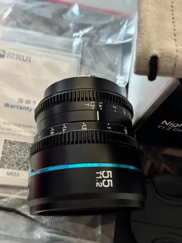Lente De Cinema Sirui Night Walker 55mm T1.2 S35 SONY APSC