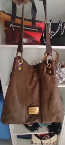 Bolsa de couro importada