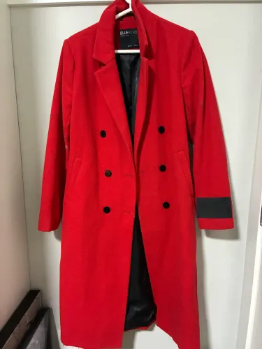 Casacão Moderno Vermelho