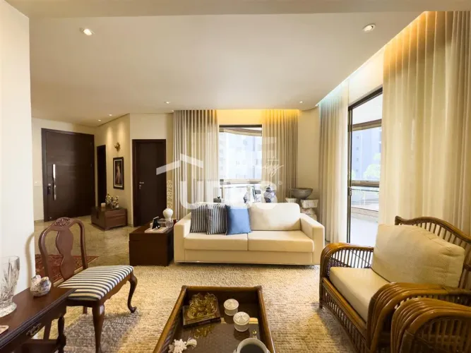 Apartamento à venda |205M² | 3 Suítes |3 vagas| Nova Suíça