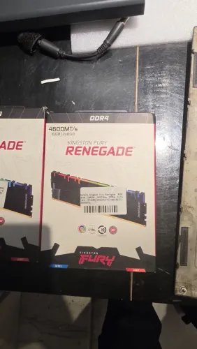 Memoria Kingston Fury Renegade ddr4 4600mhz 2x8gb