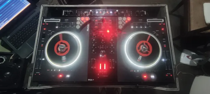 DDJ NUMARK NS7 - 5.800$