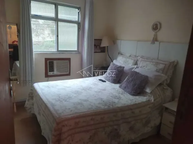 Apartamento : / Residencial / Glória