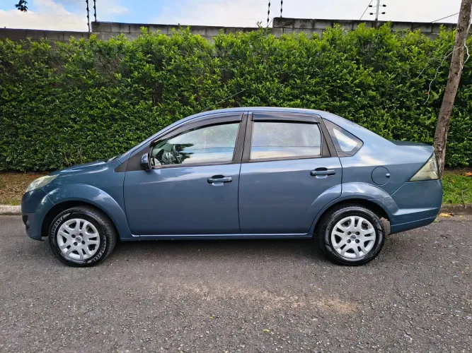 Ford Fiesta Sed. 1.6 8V Flex 4P 2012