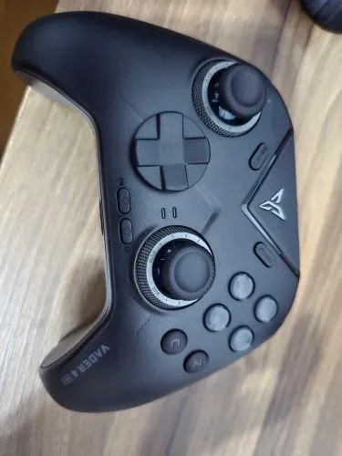 Vader 4 Pro - Defeito no Analógico direito e 2 botões extras