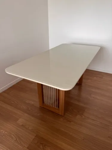 Mesa de jantar 6 lugares com tampo de vidro