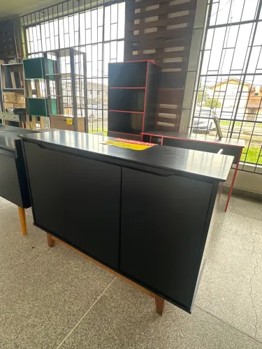 Balcão para sala de jantar