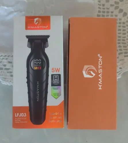 Máquina de cortar cabelo e aparador de barba