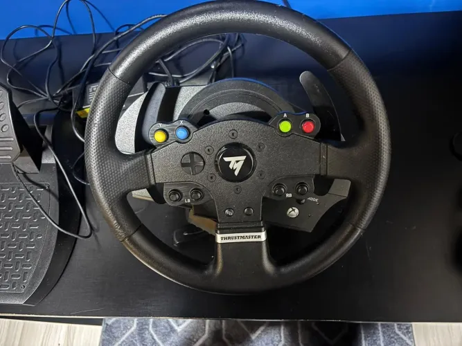Volante Thrusmaster TMX PC/XBOX force Feedback Superior a G29