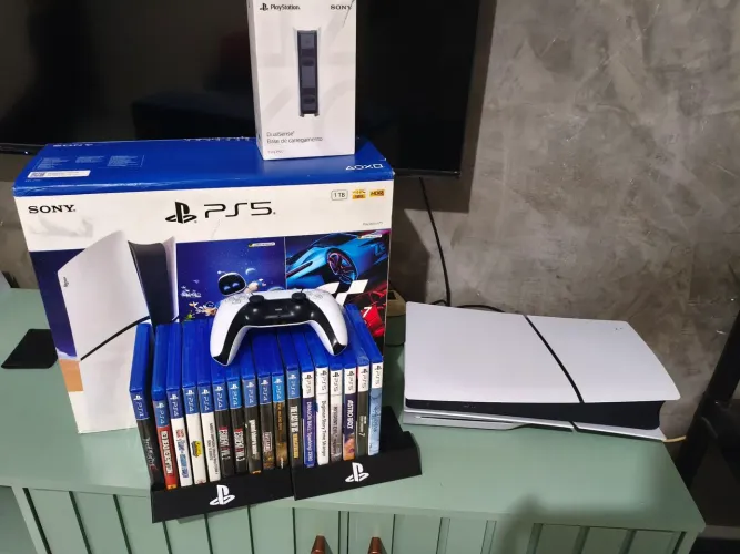 PS5 SLIM COM LEITOR