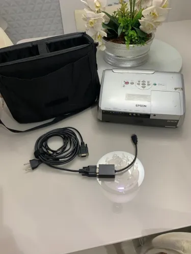 Projetor Epson EMP-S4 + Bolsa e Cabos - Funcionando