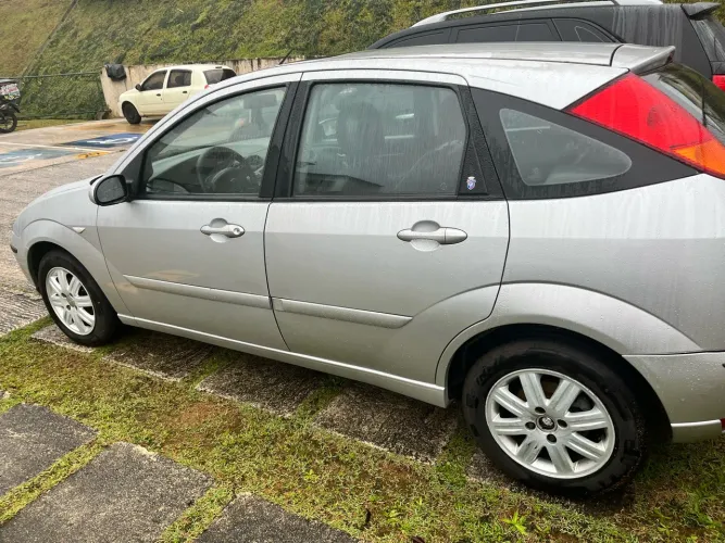 Ford Focus Ghia 2.0 16v/ 2.0 16V Flex 5P AUT 2007