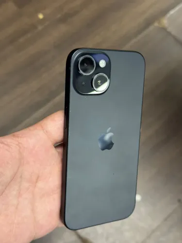 iPhone 15 