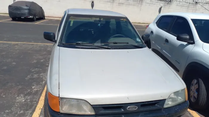 Ford Escort GL 1.6i / 1.6 (álcool) 1993