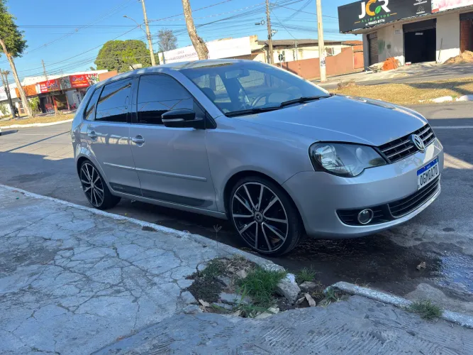 Volkswagen Polo Sportline 1.6 MI Total Flex 8V 5P 2012