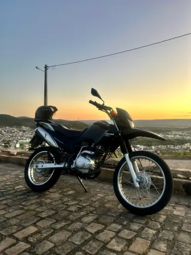 BROS 150 preta 2010