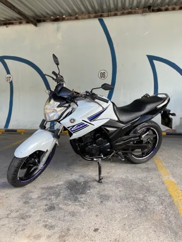Yamaha Fazer 250