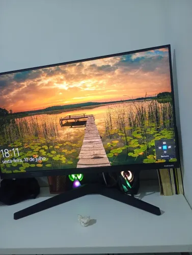 Monitor game Samsung