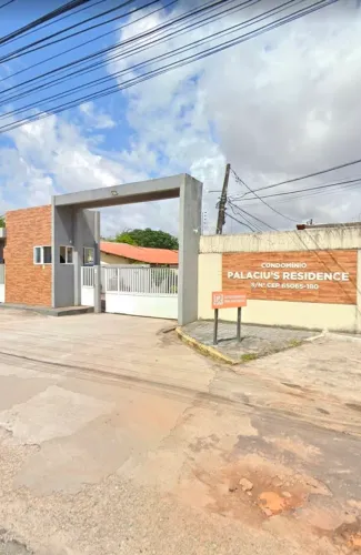 Alugo casa em Condomínio no Olho d'água