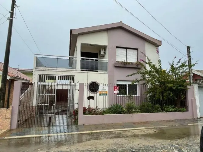 CASA RESIDENCIAL em PELOTAS - RS, TRÊS VENDAS