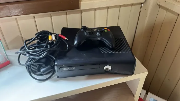 Vendo Xbox 360