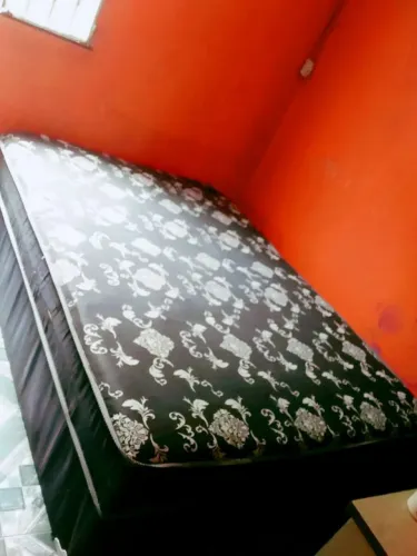Cama box
