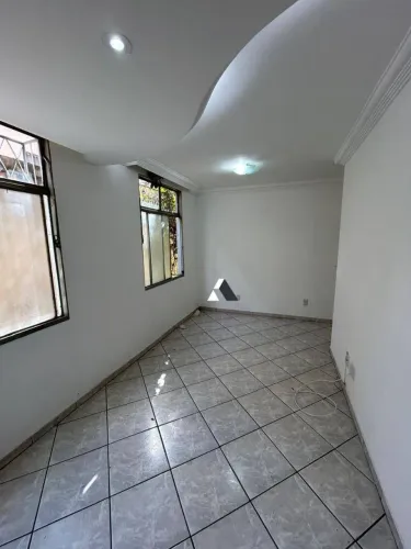 ?? 2 quartos com vaga no Carlos Prates!